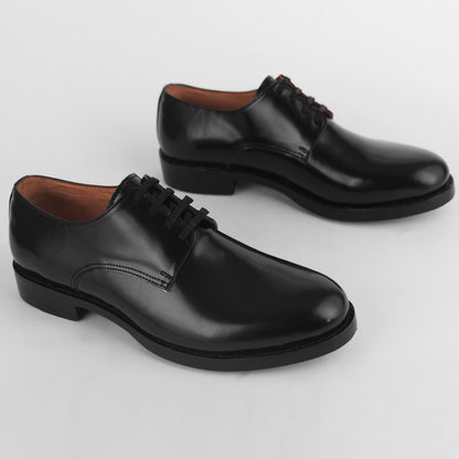 Top view of black Blucher Goodyear welted shoes with lace-up closure