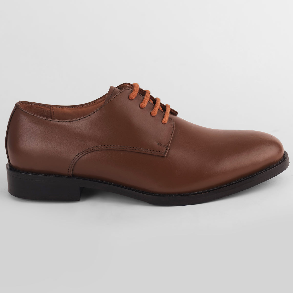Side view of Blucher Classic Executive brown leather Blucher shoe